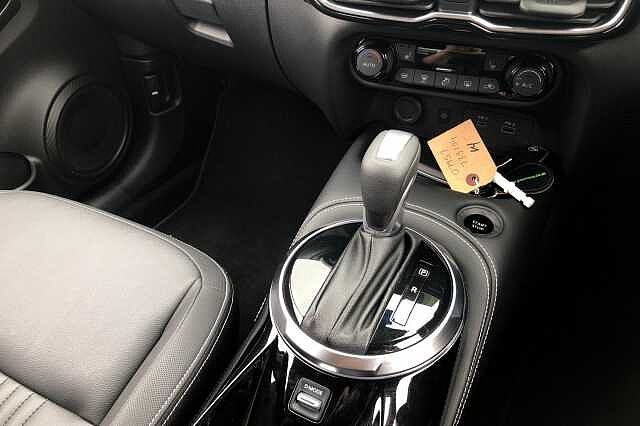 Nissan Juke Hatchback 1.6 Hybrid Tekna 5dr