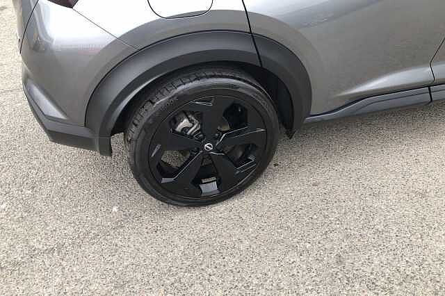 Nissan Juke Hatchback 1.6 Hybrid Tekna 5dr