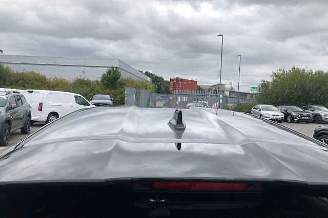 Nissan Juke Hatchback 1.6 Hybrid Tekna 5dr