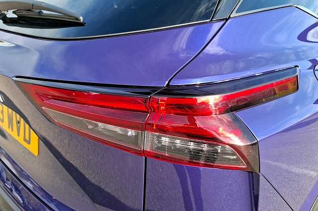 Nissan Qashqai Hatchback 1.3 DiG-T MH Tekna 5