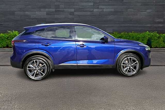 Nissan Qashqai Hatchback 1.3 DiG-T MH Tekna 5