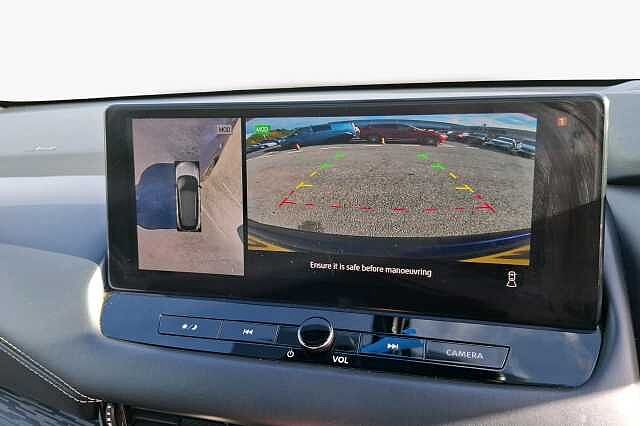 Nissan Qashqai Hatchback 1.3 DiG-T MH Tekna 5