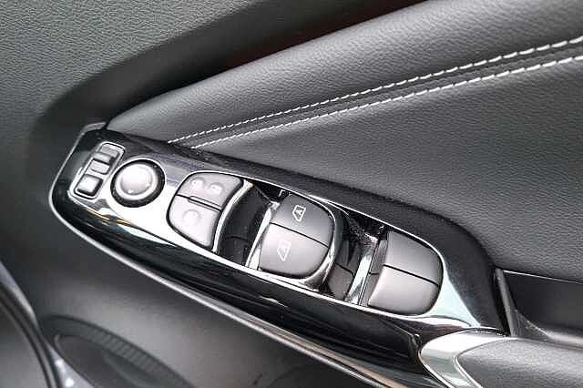 Nissan Juke 1.0 DiG-T Tekna 5dr