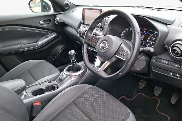 Nissan Juke1.0 DiG-T 114 N-Connecta 5dr