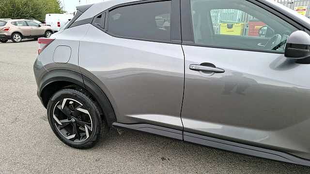 Nissan Juke1.0 DiG-T 114 N-Connecta 5dr