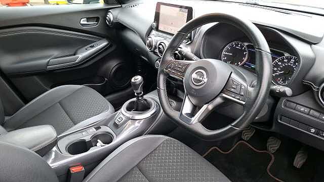 Nissan Juke1.0 DiG-T 114 N-Connecta 5dr