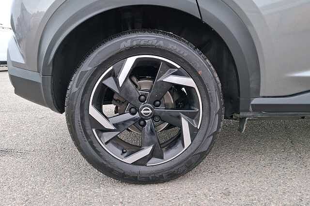 Nissan Juke1.0 DiG-T 114 N-Connecta 5dr