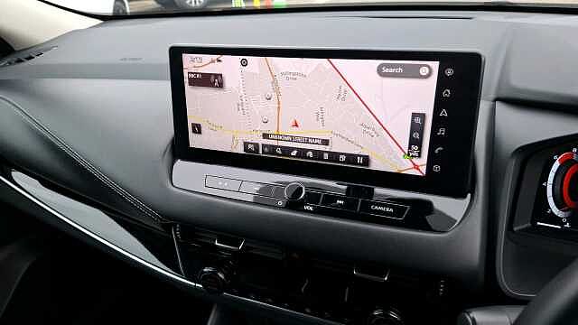 Nissan Qashqai 1.3 DiG-T MH 158 N-Connecta 5d