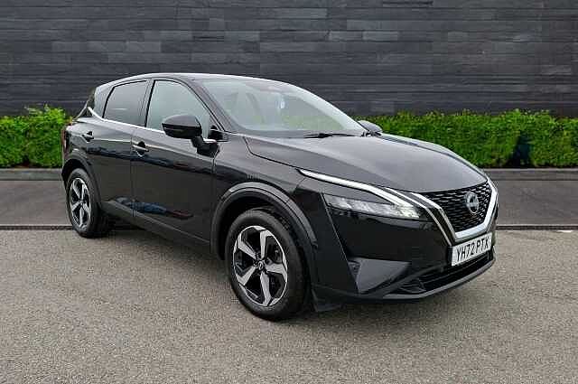 Nissan Qashqai 1.3 DiG-T MH 158 N-Connecta 5d