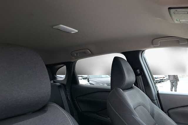 Nissan Qashqai 1.3 DiG-T MH 158 N-Connecta 5d