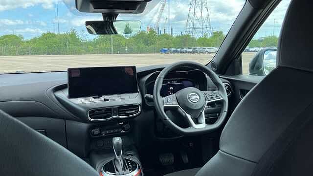 Nissan Juke 1.0 DiG-T N-Connecta 5dr DCT